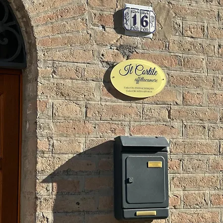 Apartment Il Cortile Chiaravalle